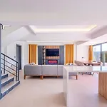 Villa Luxurylifevillas 1-2-3-4 *