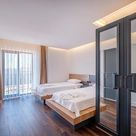 فيلة Luxurylifevillas 1-2-3-4