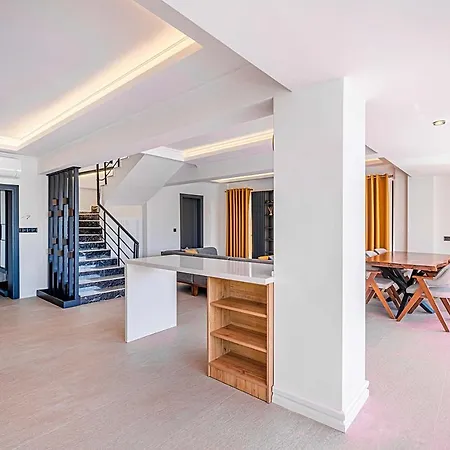 Luxurylifevillas 1-2-3-4 Vilă *
