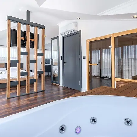 Luxurylifevillas 1-2-3-4 וילה *