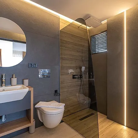 Luxurylifevillas 1-2-3-4 * فتحية