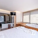 Luxurylifevillas 1-2-3-4 Βίλα Φετιγιέ