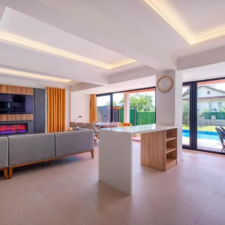 Luxurylifevillas 1-2-3-4 Βίλα Φετιγιέ